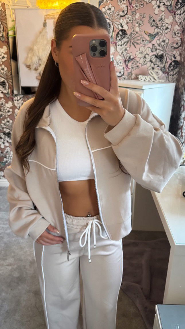 Beige Zip jacket & bottoms